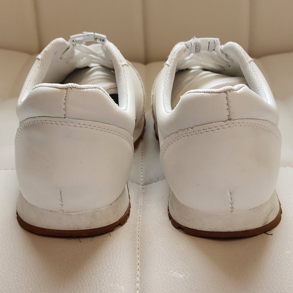 White Faux Leather Low Top Sneakers with Gum Sole and Side Grommets Womens - Picture 5 of 6